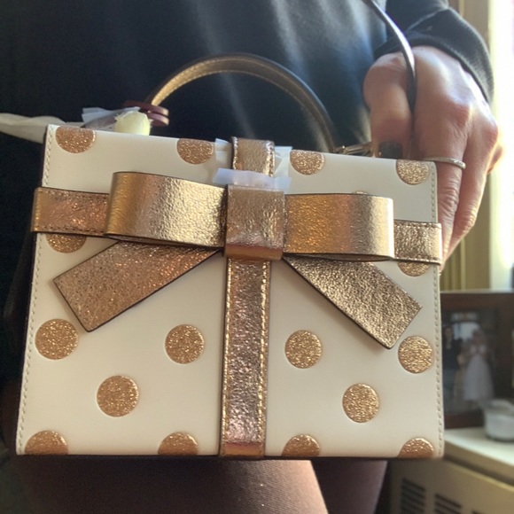 Authentic Kate spade dots glitter/leather gift box Crossbody/Satchel - Picture 9 of 13